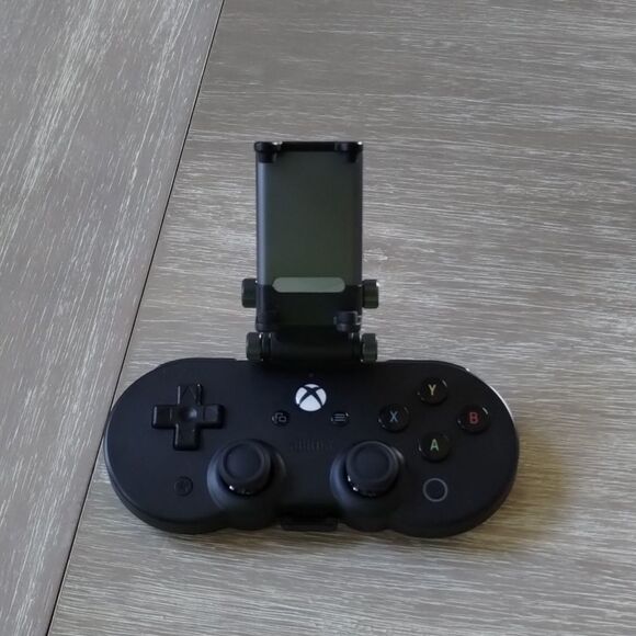 8bitdo sn30 pro Xbox edition CLIP INCLUDED Perfect condition. - Picture 9 of 10